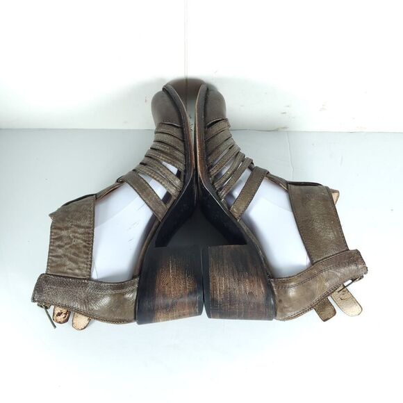 FREEBIRD BY STEVEN Women's US 9M Brown Leather Distressed Cut Out Booties Boots - Picture 10 of 16